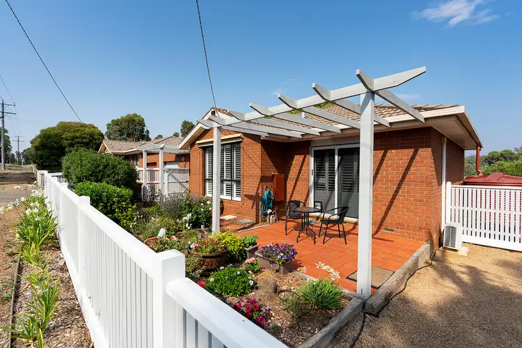 Main view of Homely townhouse listing, 3/139 Hargraves Street, Castlemaine VIC 3450