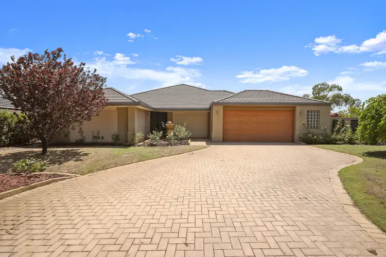 31 DELMAGE CIRCLE, Ellenbrook WA 6069