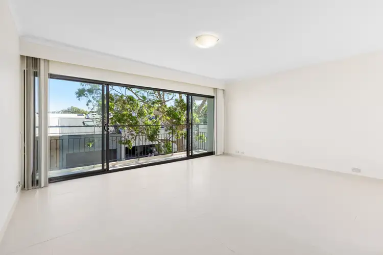 2/39-45 Edgecliff Road, Woollahra NSW 2025