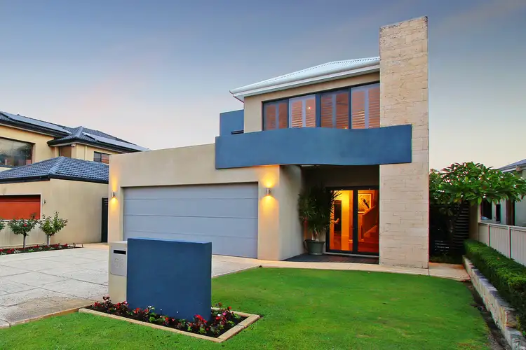 59 McLean Street, Melville WA 6156