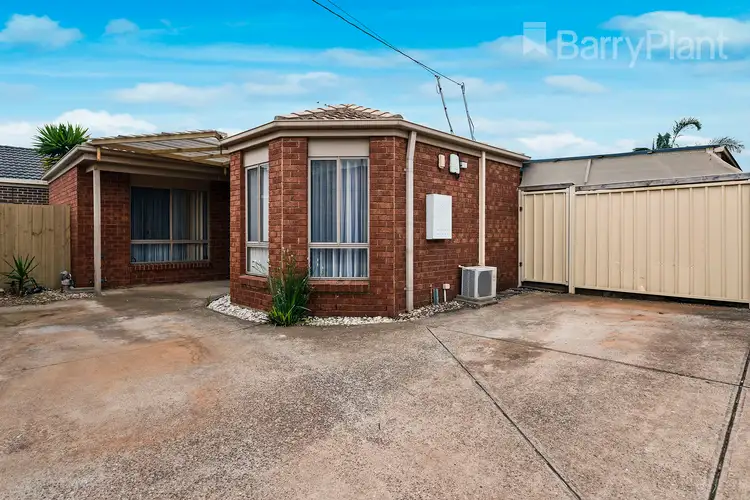 2/78-80 Lake Boga Avenue, Deer Park VIC 3023