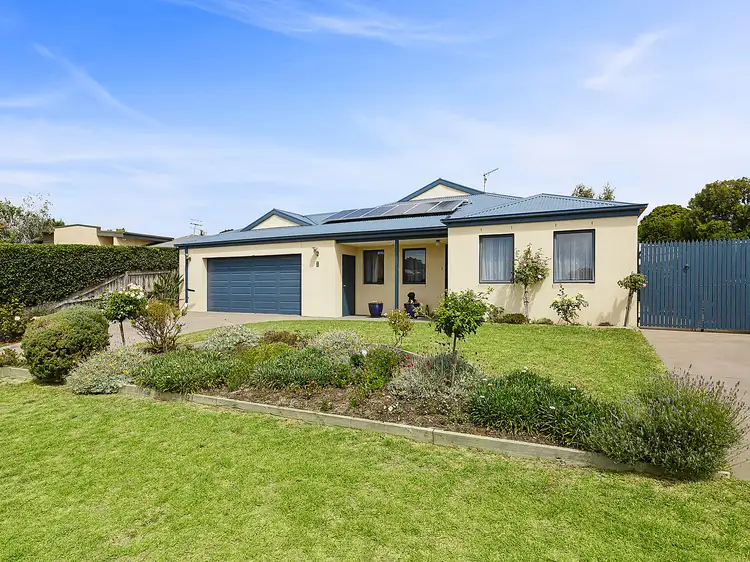 19 Greenhill Road, Rosebud VIC 3939