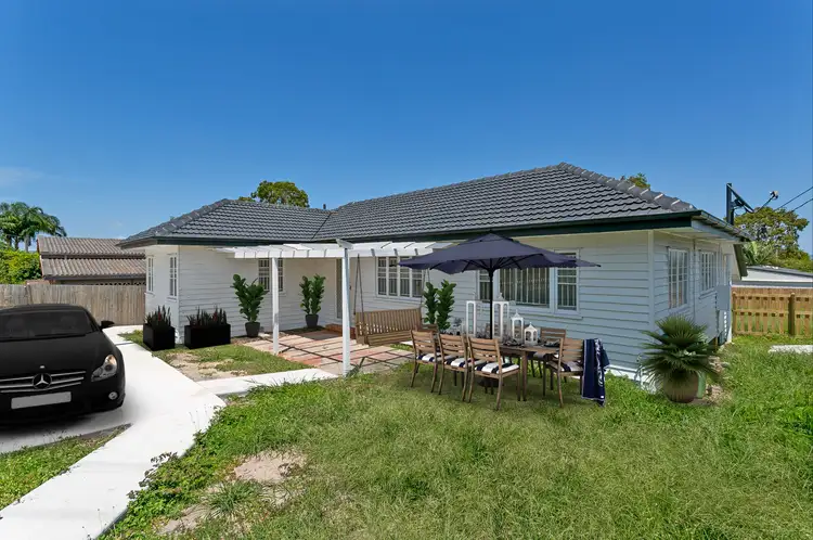 177 SCARBOROUGH ROAD, Redcliffe QLD 4020