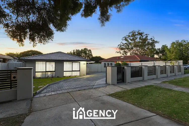 44 James Cook Drive, Endeavour Hills VIC 3802