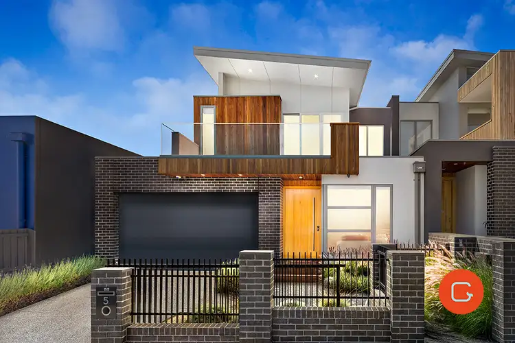 5 Fourth Avenue, Rosebud VIC 3939