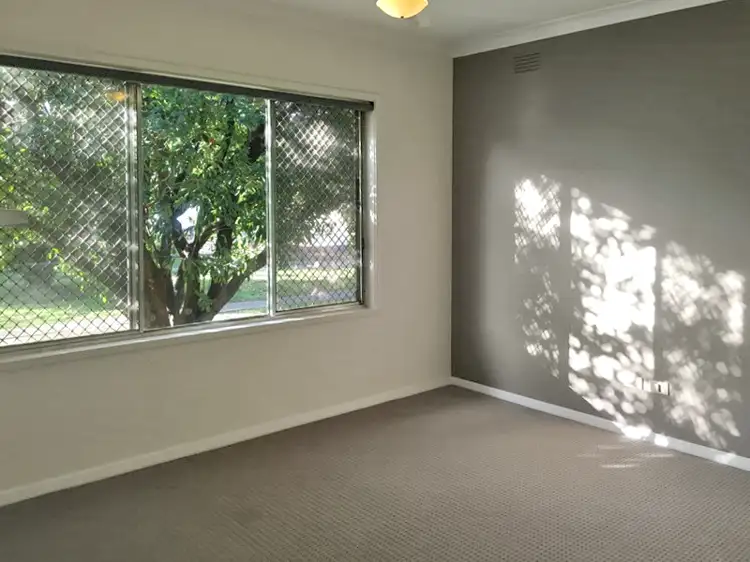 Fifth view of Homely unit listing, 1/3 RAILWAY STREET, Wodonga VIC 3690