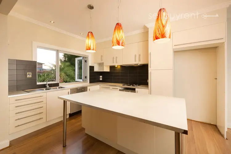 Second view of Homely house listing, 19 MITCHELL STREET, Wodonga VIC 3690