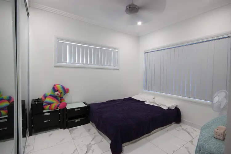 Seventh view of Homely house listing, 1 Cooba Place, Macquarie Fields NSW 2564