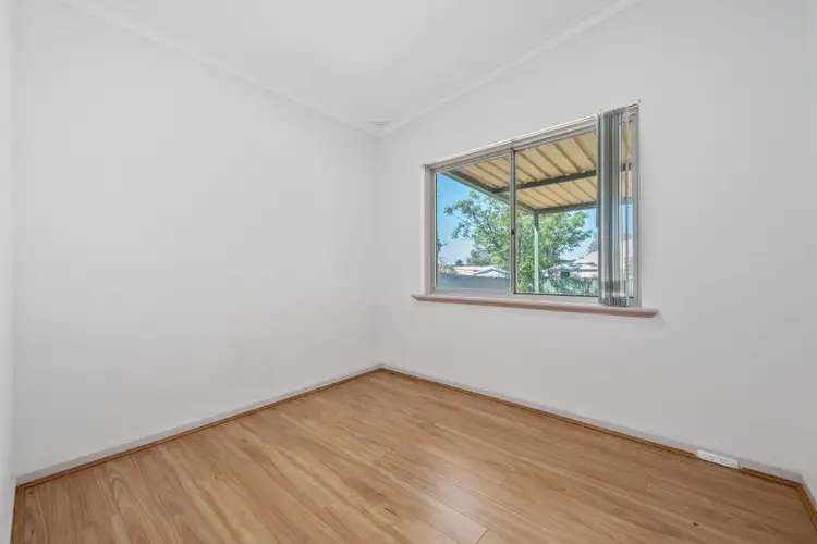 Seventh view of Homely semi-detached listing, 8A Gaull Place, Embleton WA 6062