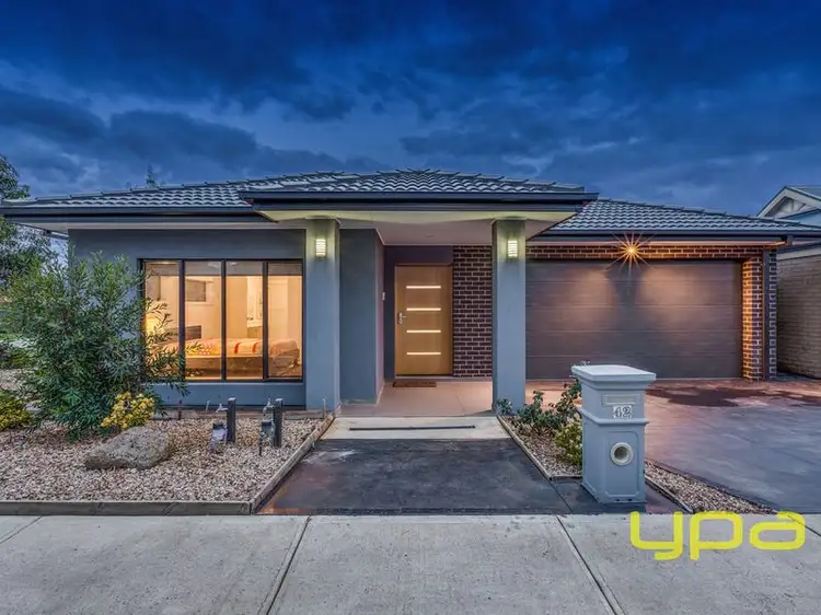 42 Domain Way
