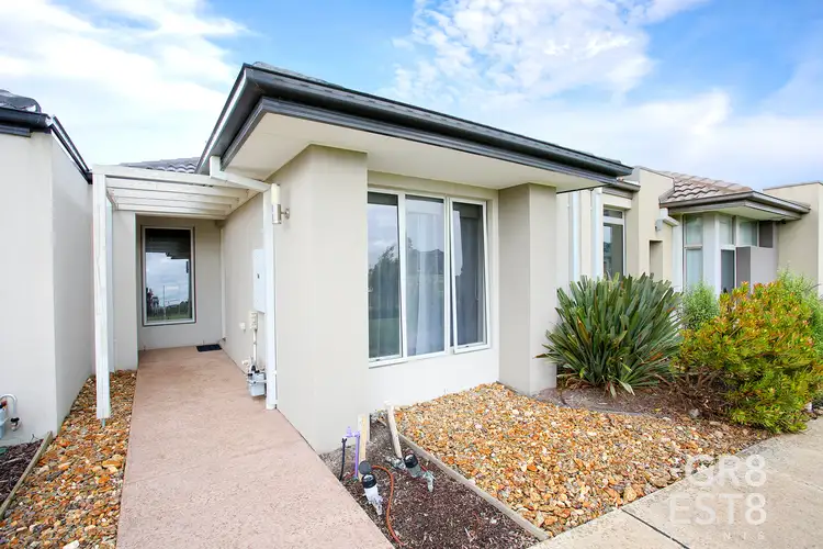 14 Moorcroft Terrace, Officer VIC 3809