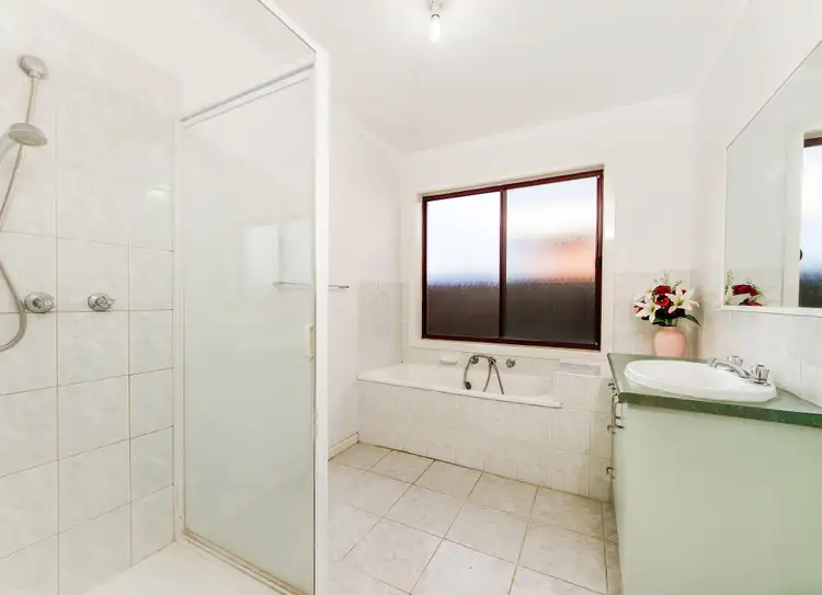 Sixth view of Homely unit listing, 3/78-80 Lake Boga Avenue, Deer Park VIC 3023