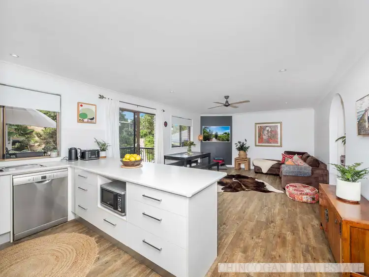 Main view of Homely unit listing, 6/2 Durroon Court, Ocean Shores NSW 2483