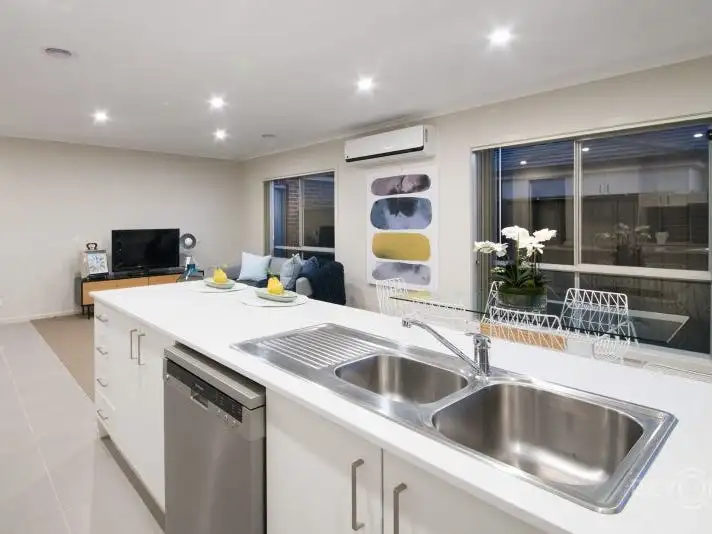 Fifth view of Homely house listing, 137 Wattletree Street, Craigieburn VIC 3064