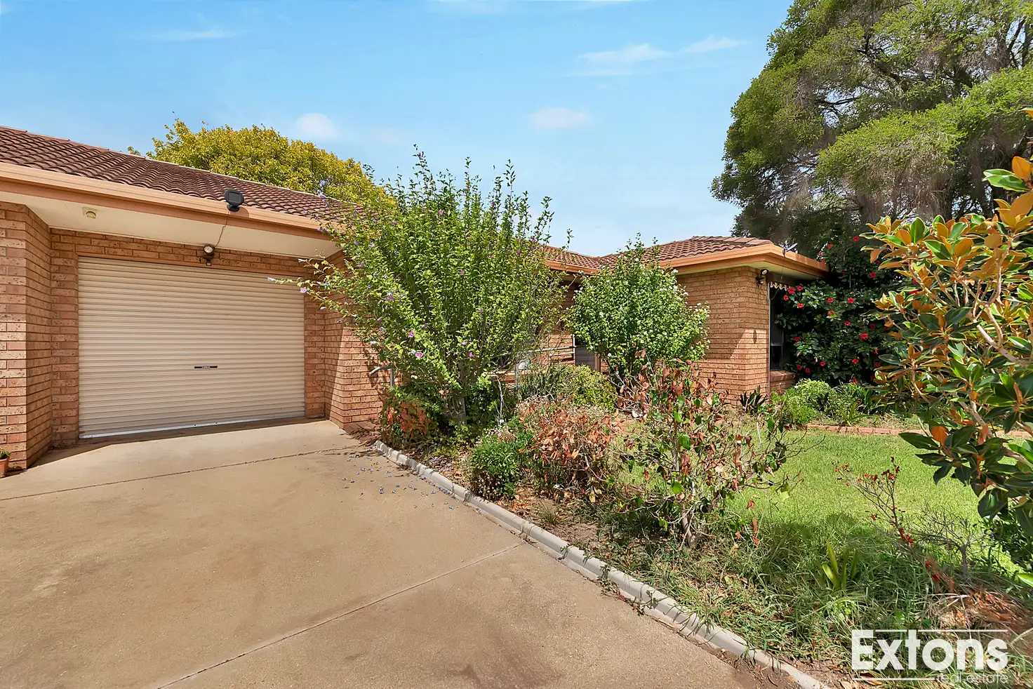 Main view of Homely unit listing, 2/32 ELY STREET, Yarrawonga VIC 3730