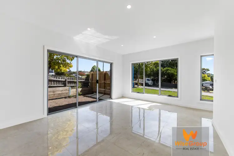 Sixth view of Homely house listing, 10/12-14 Thawaites Road, Pakenham VIC 3810