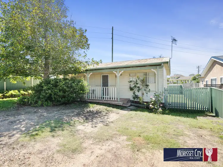 83 Brennon Road, Gorokan NSW 2263