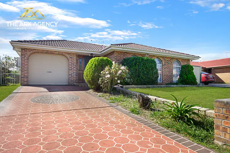 36 Napier Avenue, Lurnea NSW 2170