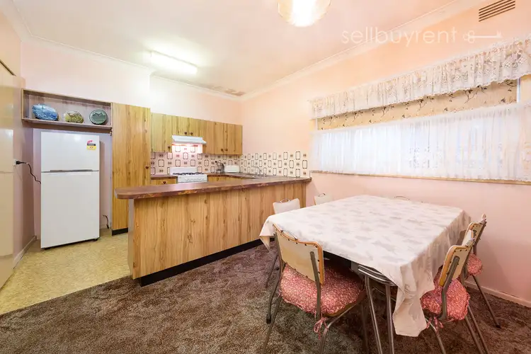 Fourth view of Homely house listing, 300 BEECHWORTH ROAD, Wodonga VIC 3690