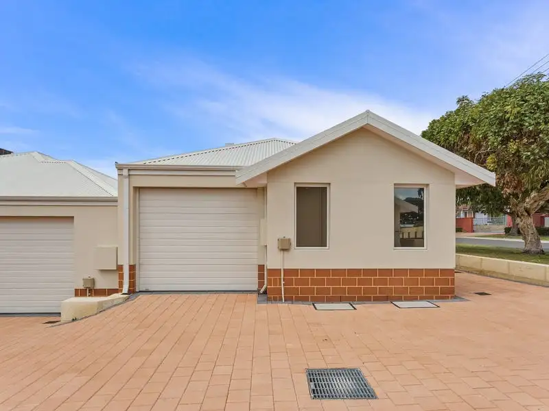 Main view of Homely unit listing, 2/16 Calvert Way, Girrawheen WA 6064
