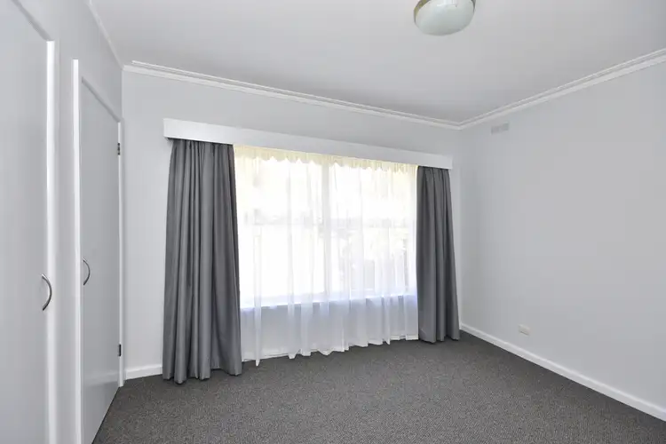 Sixth view of Homely house listing, 7 Hynam Avenue, Kangaroo Flat VIC 3555