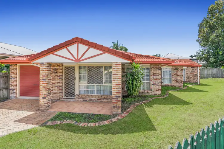 42 Hutton Avenue, Wynnum QLD 4178