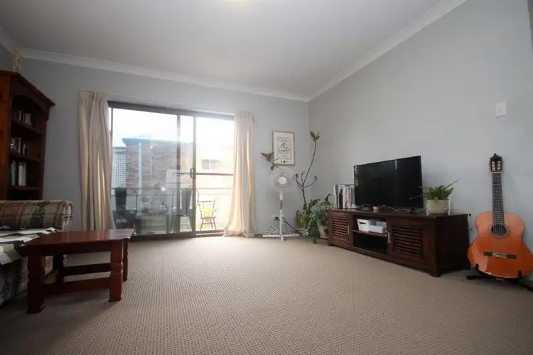 Third view of Homely unit listing, 4/8 Brisbane Street, St Lucia QLD 4067