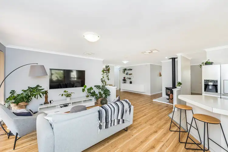 Second view of Homely house listing, 6 The Avenue, Warnbro WA 6169