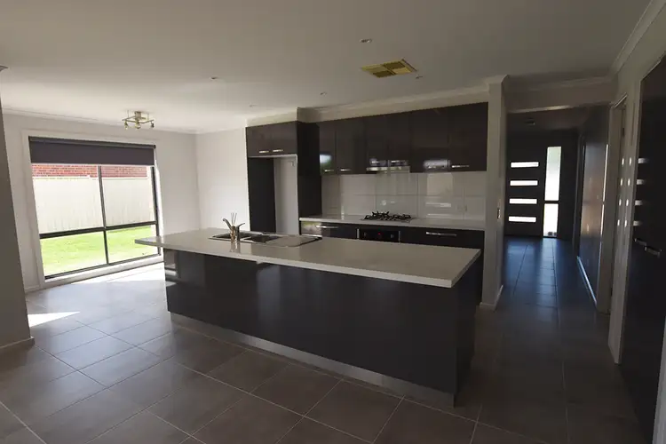 Second view of Homely house listing, 2 Kalimna Court, Tongala VIC 3621
