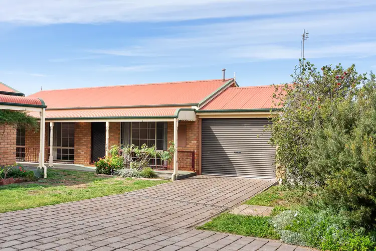 4/4 Union Street, Castlemaine VIC 3450