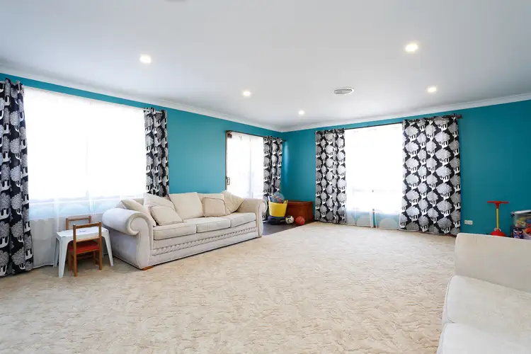 Second view of Homely house listing, 5 Enfield Avenue, Lithgow NSW 2790