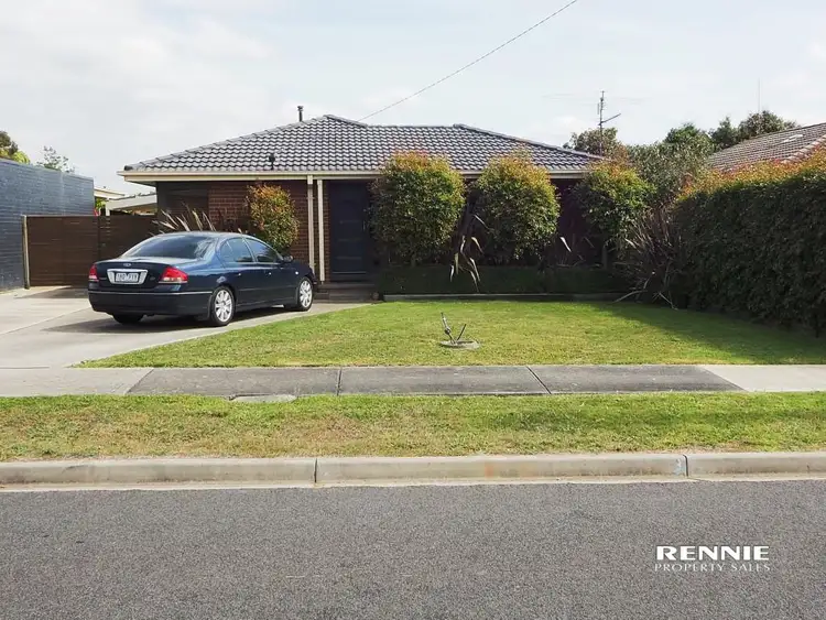 13 Sheoke Grove, Churchill VIC 3842