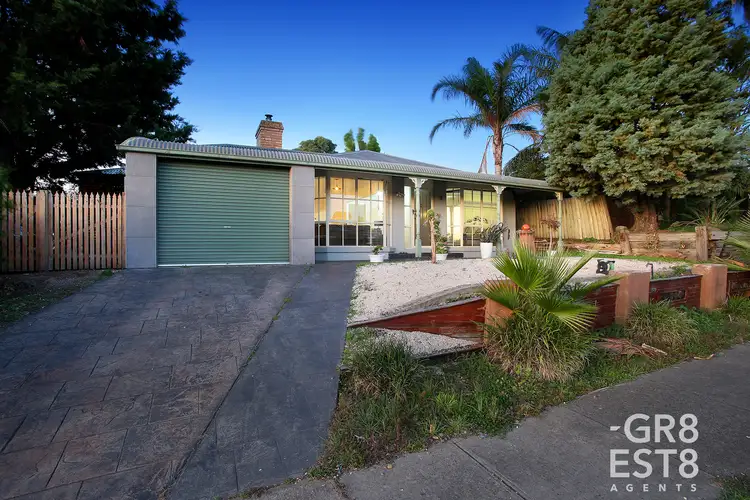 24 Phelan Drive, Cranbourne North VIC 3977