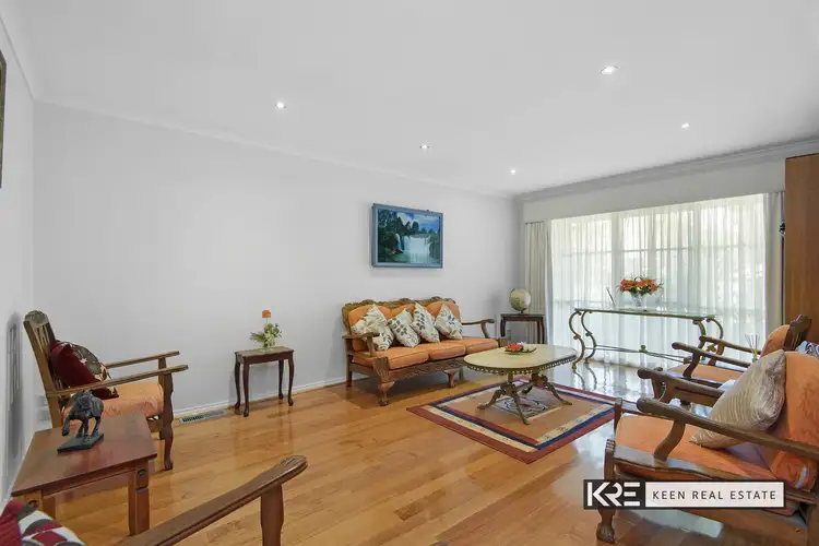 Second view of Homely house listing, 7 Caledonia Court, Berwick VIC 3806