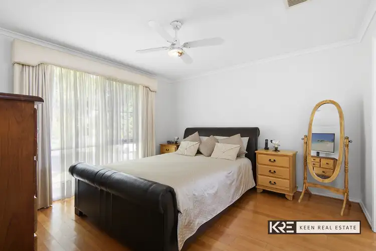 Third view of Homely house listing, 7 Caledonia Court, Berwick VIC 3806