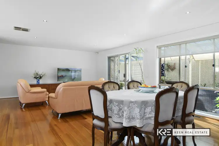 Fifth view of Homely house listing, 7 Caledonia Court, Berwick VIC 3806