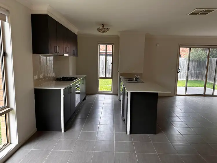 Fourth view of Homely house listing, 31 Rankin Close, Lynbrook VIC 3975