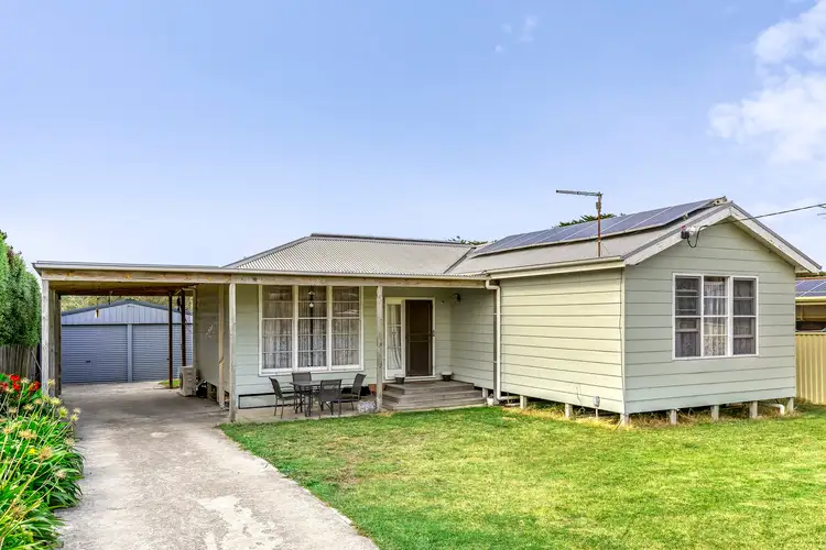 12 HESSE STREET, Winchelsea VIC 3241