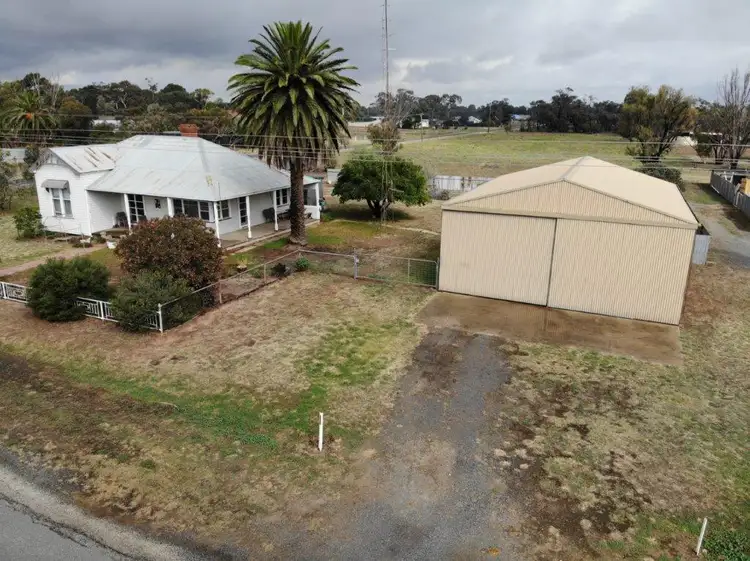 1 DIXON STREET, Brim VIC 3391