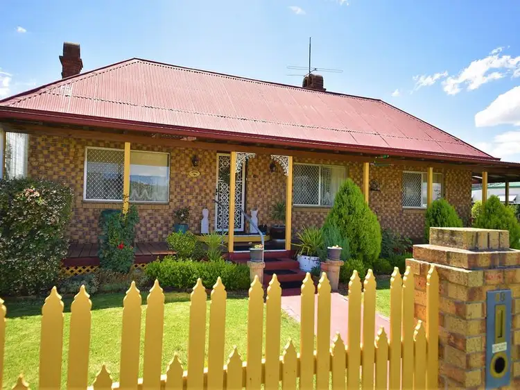 48 Macquarie Street, Glen Innes NSW 2370