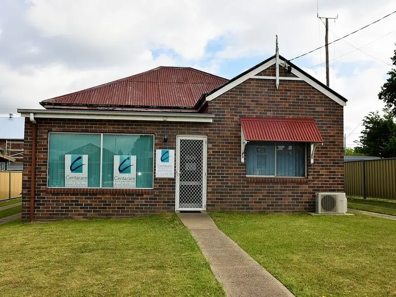 Main view of Homely semi-detached listing, 200 Bourke Street, Glen Innes NSW 2370