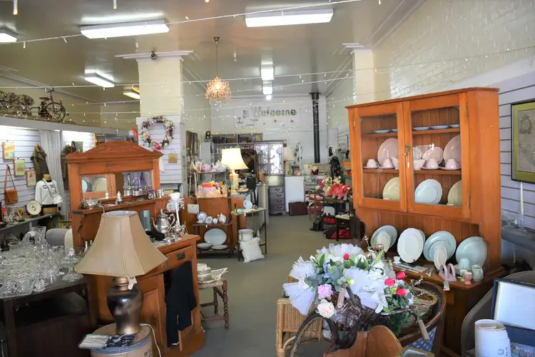 Second view of Homely terrace listing, 182 Grey Street, Glen Innes NSW 2370