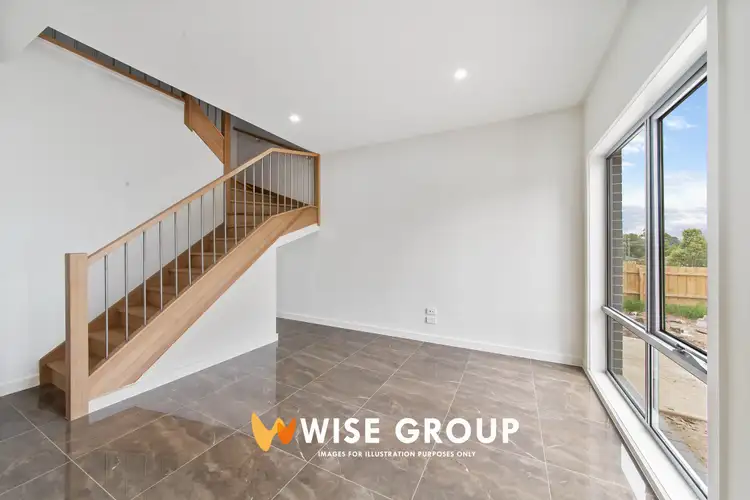 Third view of Homely townhouse listing, 8/B Sylvanwood Crescent, Narre Warren VIC 3805