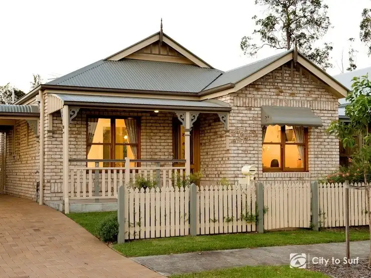 12 Grand Terrace, Waterford QLD 4133