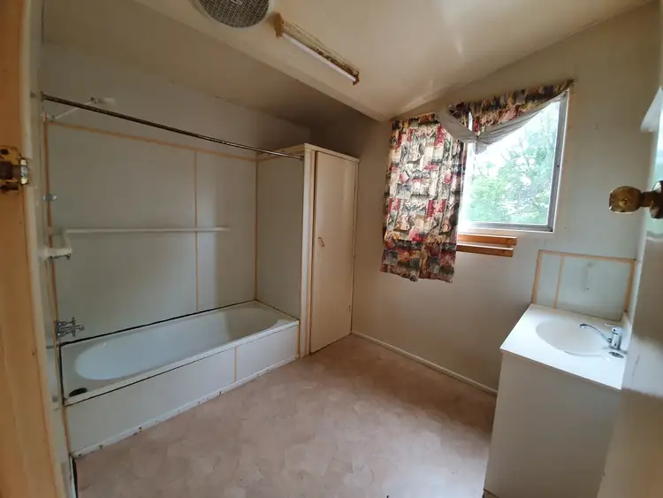 Sixth view of Homely house listing, 14 GEORGE STREET, Yarraman QLD 4614