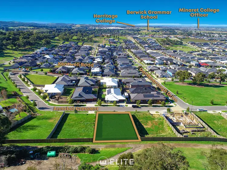 38 Annabel Crescent, Officer VIC 3809