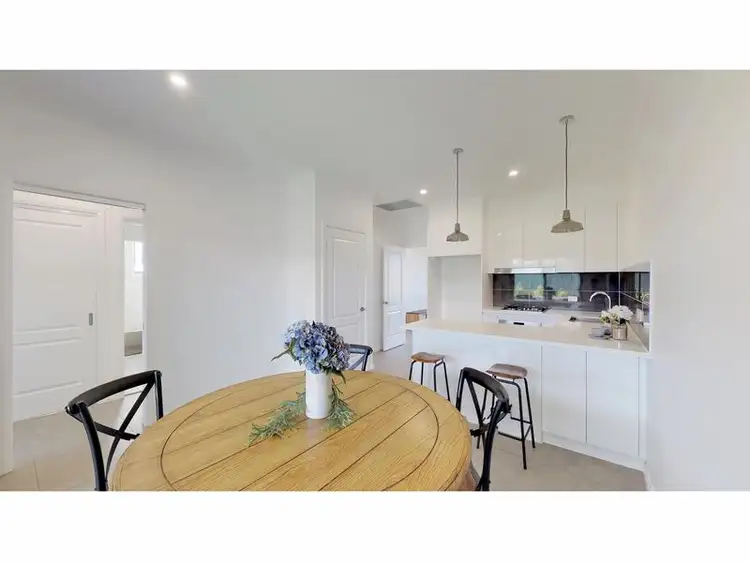 Third view of Homely unit listing, 'Lakeview'/2 Fountain Circuit, Dubbo NSW 2830