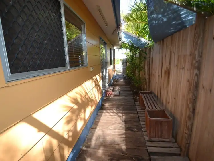 38 Gloucester Street, Bowen QLD 4805