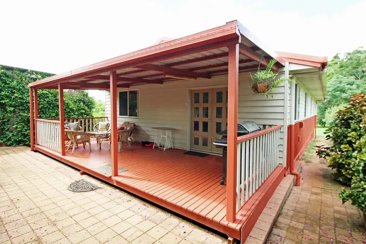 42 Rosewood Close, Malanda QLD 4885