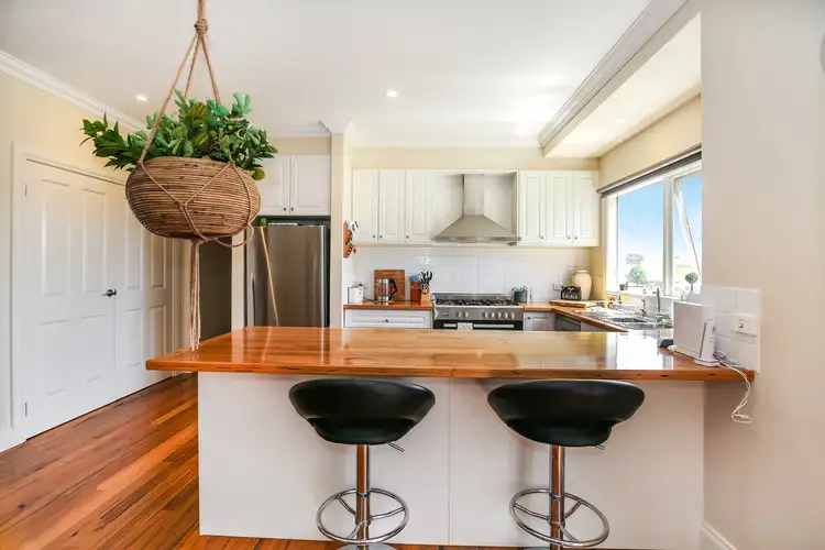 Fifth view of Homely house listing, 7 Royal Place, Leongatha VIC 3953